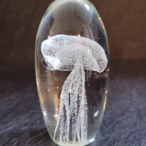 Kwal in glas