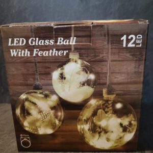 Led bollen met veren